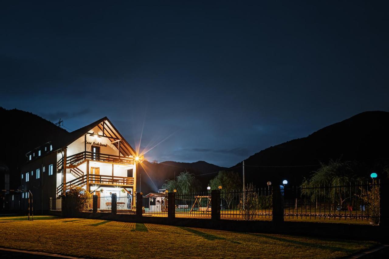 Casa Ardeleana Hotel Lotrioara Esterno foto