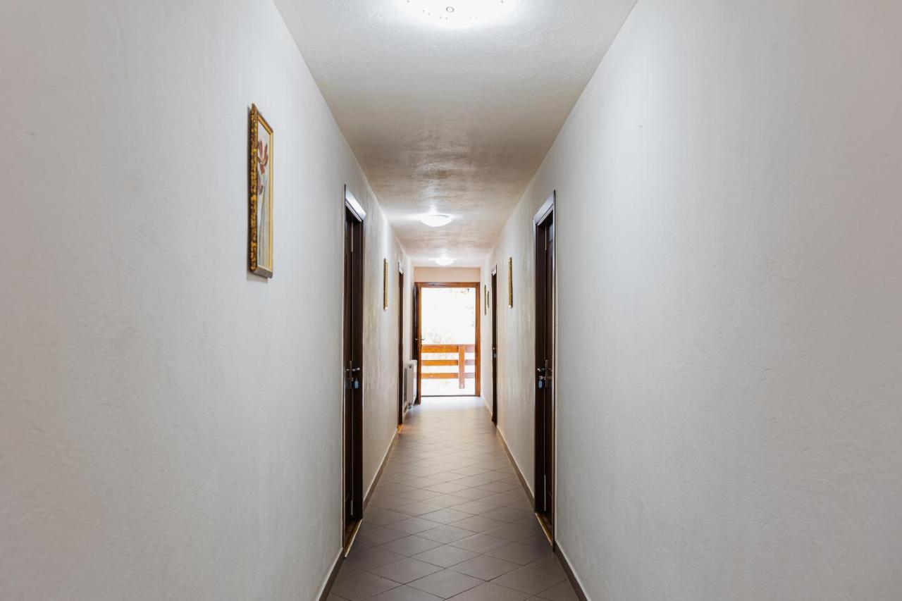 Casa Ardeleana Hotel Lotrioara Esterno foto